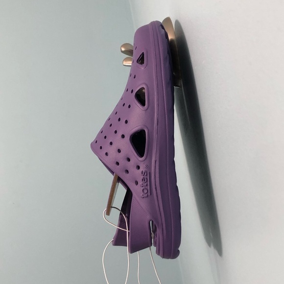 NWT Little Girls 13/1 Purple Totes Sol Bounce Clogs Shoes - Picture 4 of 9